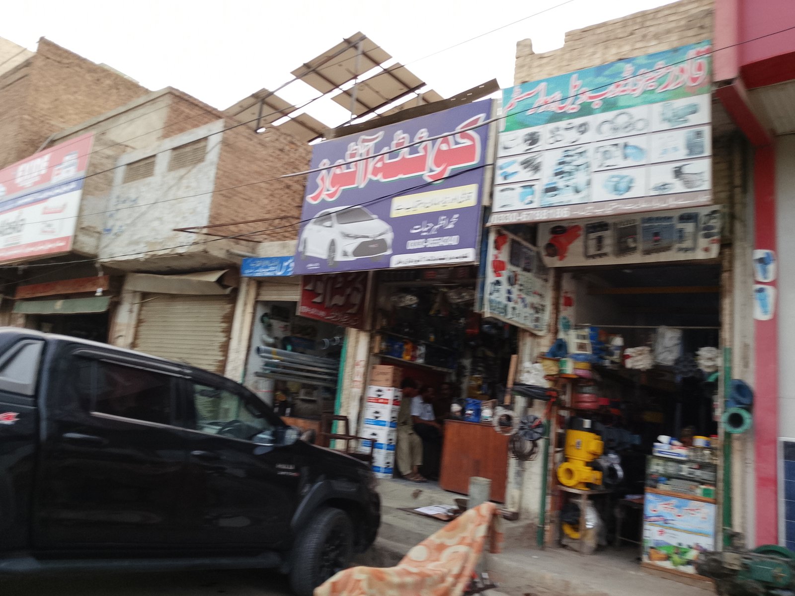 Quetta auto shop see