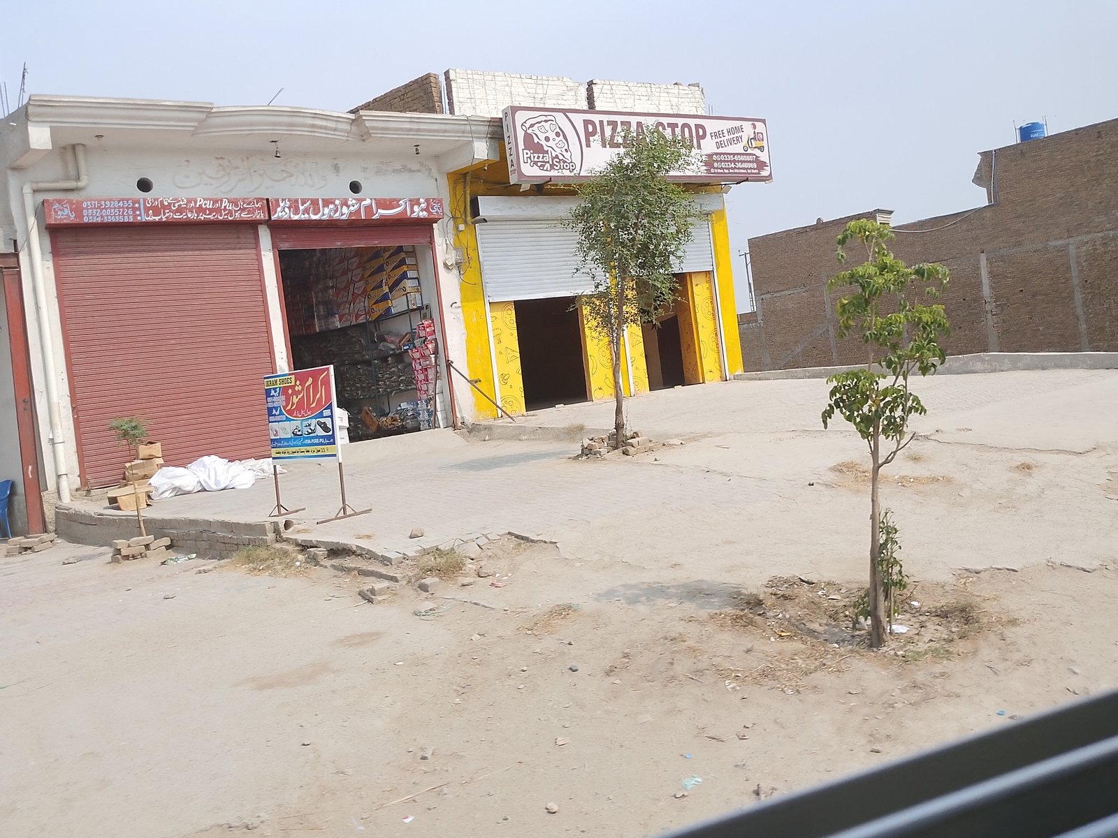 New Akram shoe's hole sale dealer  in kot chutta