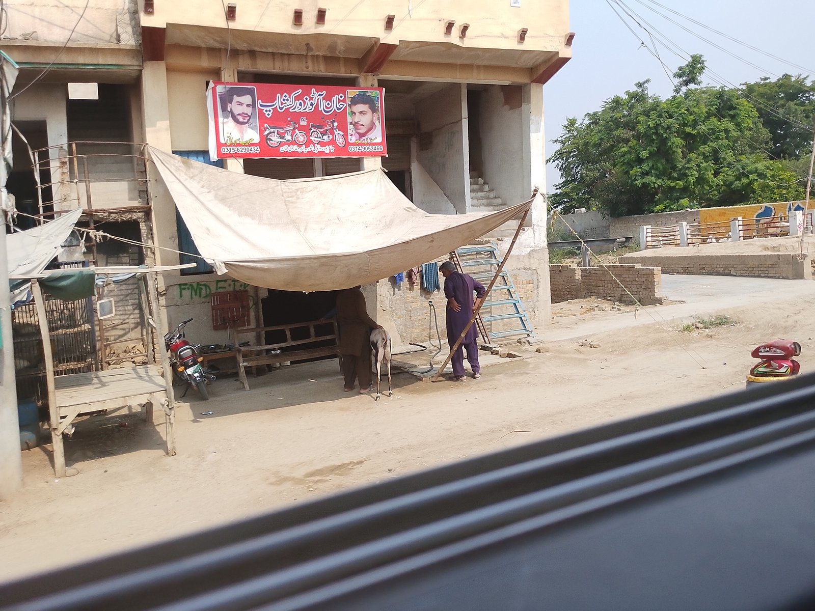 Khan auto shop pull shoriya jampur road Dera ghazi Khan