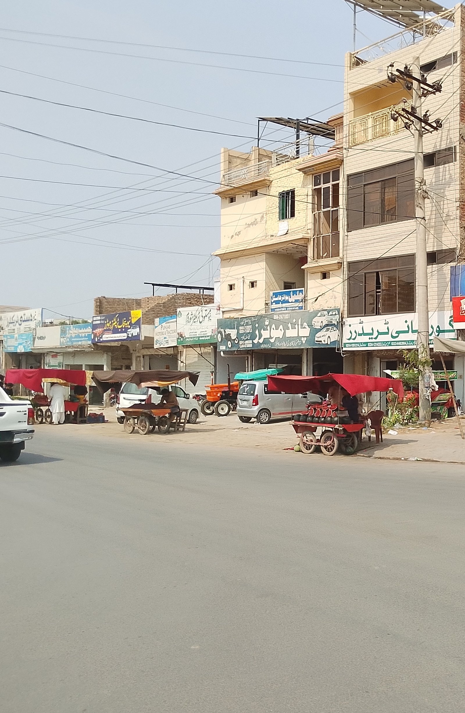 Chand motors in Dera ghazi Khan